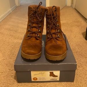 UNIVERSAL THREAD DANICA BOOTIES